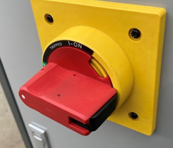 半自動(dòng)臥式打包機(jī)