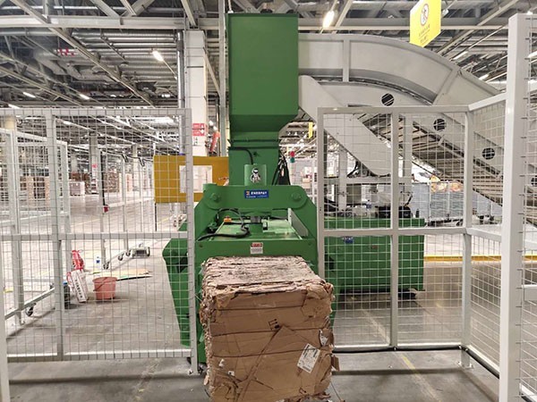 華晨寶馬與恩派特定制全自動臥式廢紙盒打包線案例