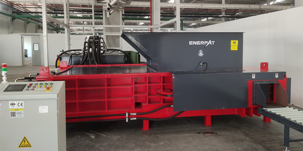 從廢料到資源：恩派特料斗式打包機(jī)如何讓鋁殼邊角料增值25%