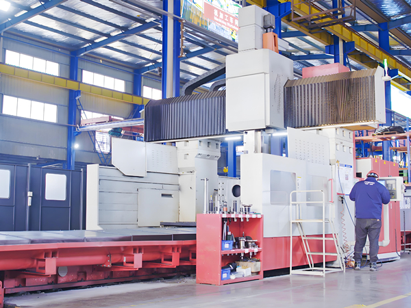 恩派特-機(jī)加工車間