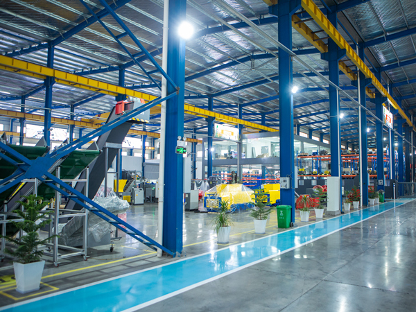 恩派特-工廠內(nèi)部環(huán)境