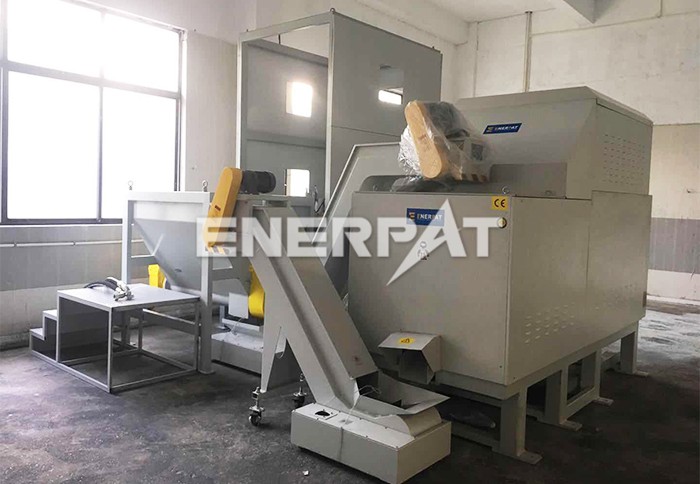 鐵屑?jí)猴灆C(jī)