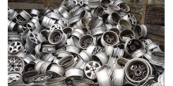 廢鋁回收破碎機(jī)，實(shí)現(xiàn)舊廢鋁保級(jí)利用