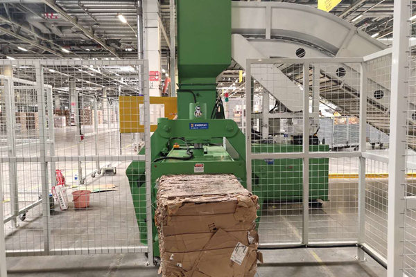 華晨寶馬定制全自動臥式廢紙盒打包線案例