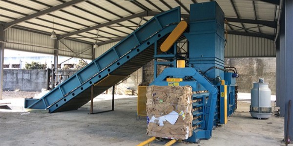 廢紙打包機(jī)哪家好？廢紙打包機(jī)廠家選擇分析