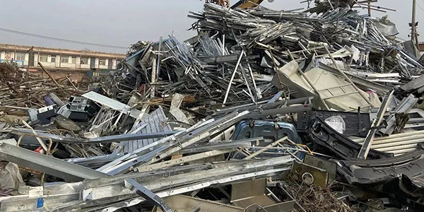 廢鋁破碎處理線，預(yù)見(jiàn)再生鋁的市場(chǎng)前景