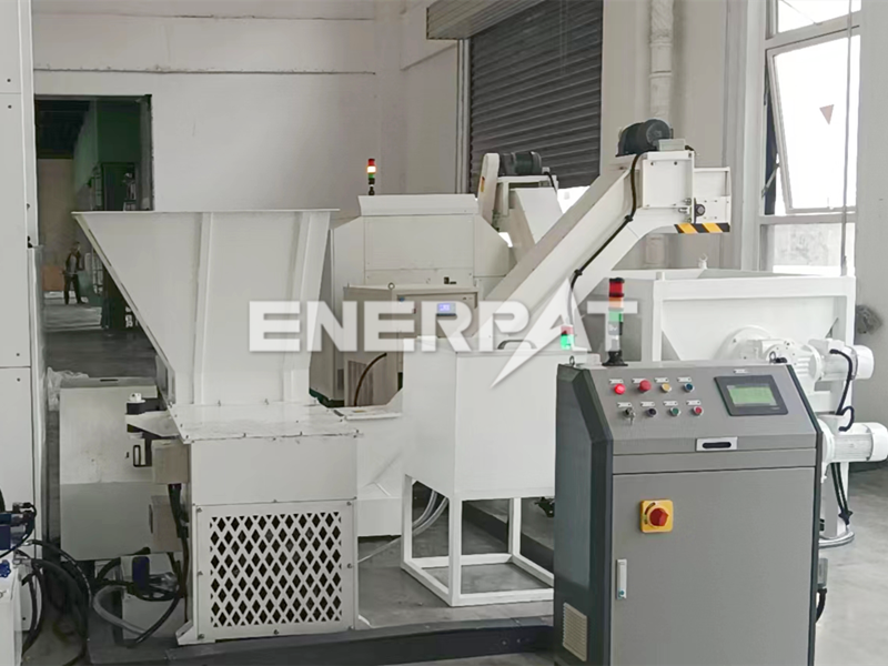 含油鋁屑?jí)猴灆C(jī)