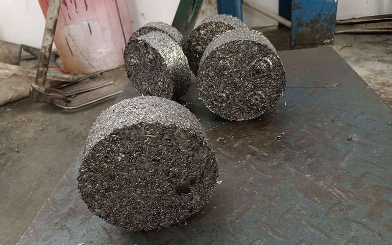 鋼屑壓塊機(jī)