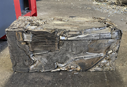 銅鋁水箱壓塊機(jī)