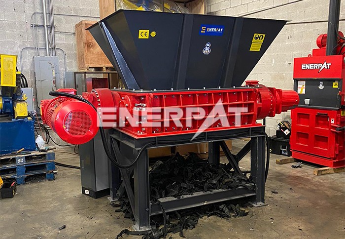 藍(lán)桶破碎機(jī)