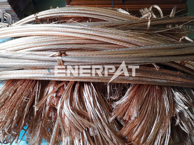 光亮銅破碎機(jī)