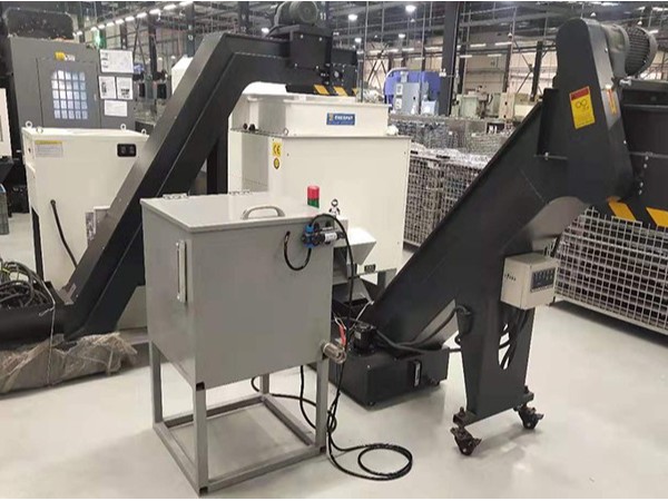 上海某汽車零部件公司定制金屬屑壓餅機(jī)案例