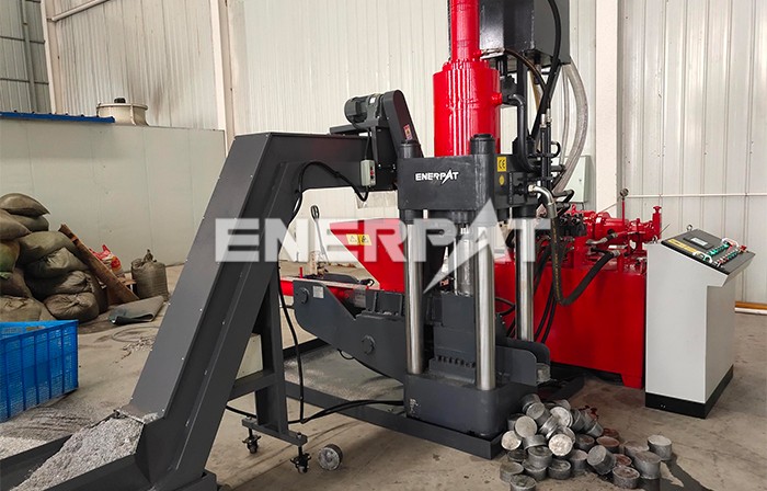 鐵屑?jí)猴灆C(jī)