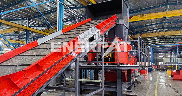 大型塑料粉碎機(jī)多少錢一臺