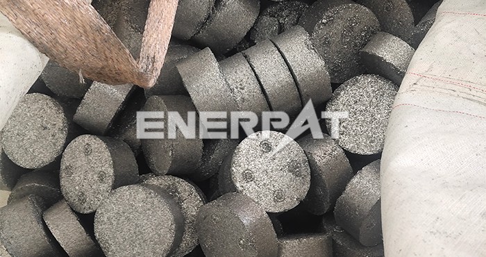 鐵銷壓塊機(jī)